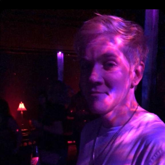 Meet your Posher, Josh - Picture 1 of 1